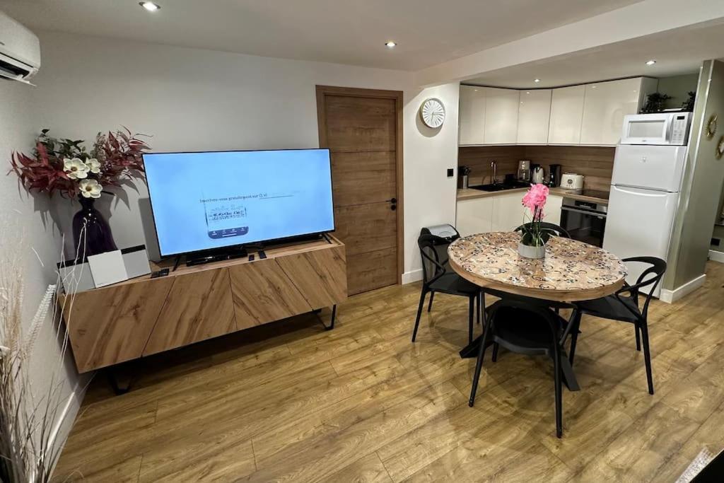 Appartement Le Briand 4etoiles Thermal Cosy Avec Terrasse Wifi *